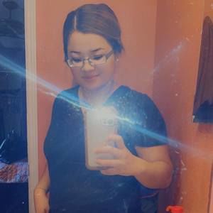 Meet your Posher, Fatima